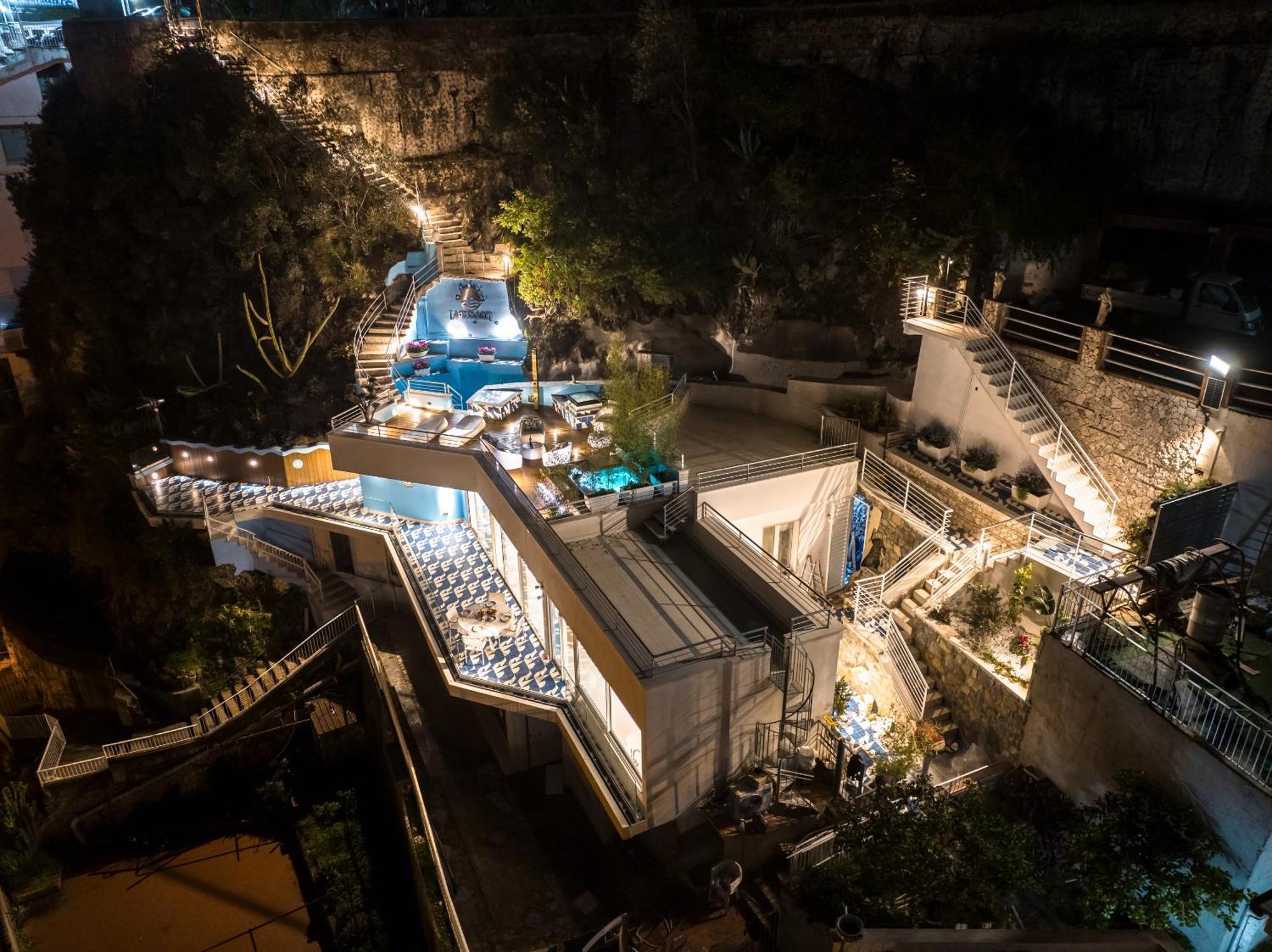 Laguna Blu - Resort Villa Overlooking The Sea On The Amalfi Coast Vietri sul Mare Exterior photo